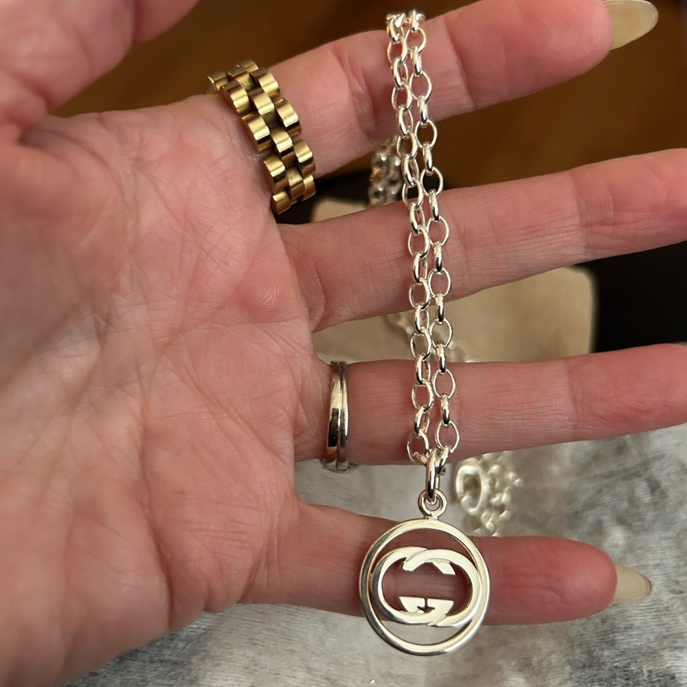 Gucci Silver Marmont Pendant Necklace - Picture 6 of 15